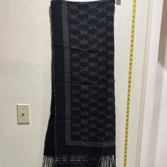 Michael Kors Black and Gray Logo Scarf - Picture 1 of 3